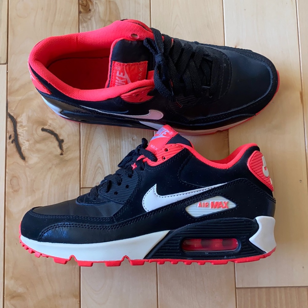 Nike Air Max Sneakers